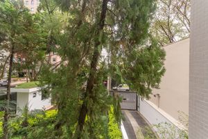 Image 14 - 881019