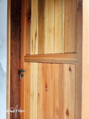 Image 17 - 881030