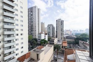 Image 8 - 881039
