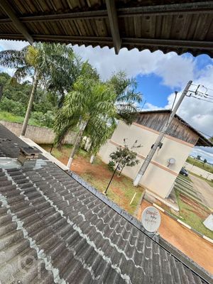 Image 9 - 881045