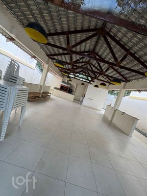 Image 1 - 881045