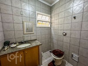 Image 7 - 881052