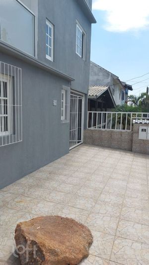 Image 2 - 881054