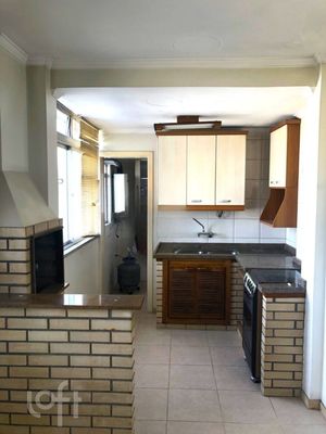 Image 5 - 881059