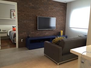 Image 1 - 881067