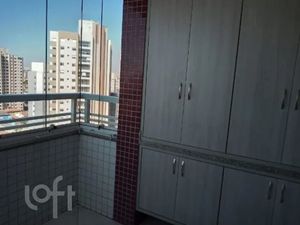 Image 10 - 881073