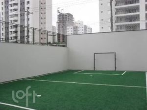 Image 11 - 881073