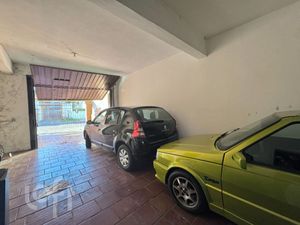 Image 9 - 881087