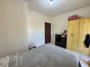 Image 18 - 881087
