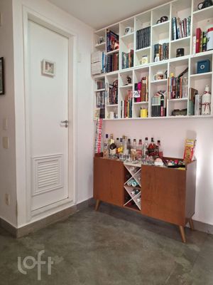 Image 12 - 881097