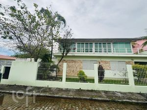 Image 12 - 881108