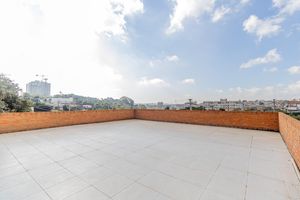 Image 39 - 881115