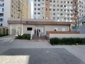 Image 26 - 881164