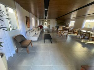 Image 29 - 881164