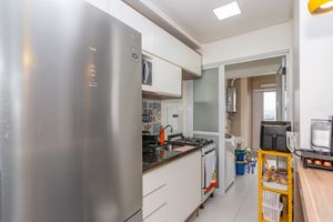 Image 26 - 881167