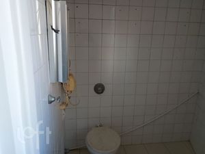 Image 13 - 881171