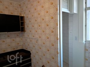 Image 8 - 881171