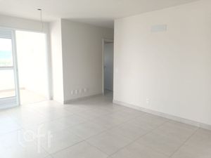 Image 17 - 881182