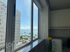 Image 8 - 881192