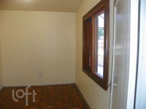 Image 3 - 881195