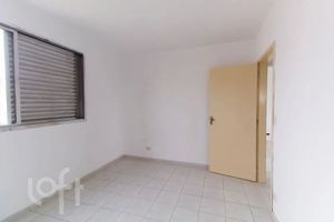 Image 3 - 881199