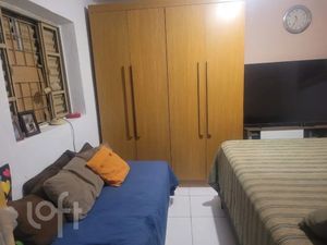 Image 9 - 881211