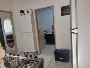 Image 1 - 881211