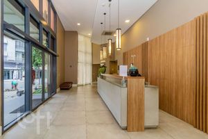 Image 24 - 881214