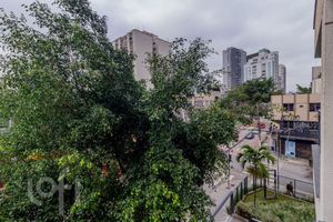 Image 13 - 881214