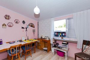 Image 39 - 881221