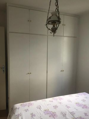 Image 14 - 881222