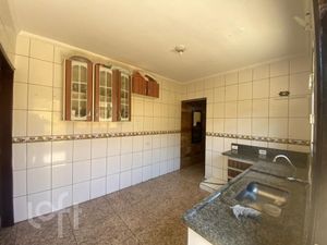 Image 1 - 881224