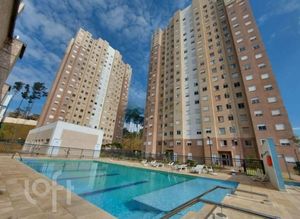 Image 9 - 881226