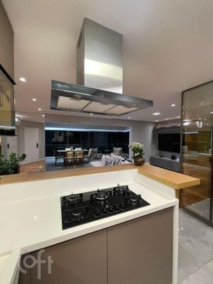 Image 6 - 881229
