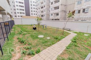 Image 92 - 881276