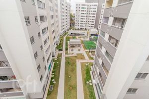Image 98 - 881276