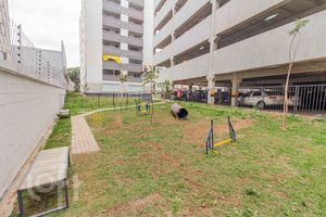 Image 94 - 881276