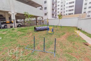Image 93 - 881276