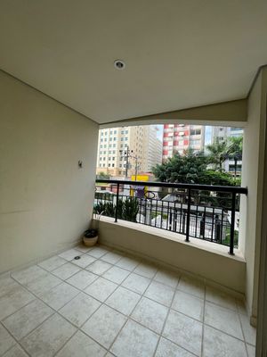 Image 2 - 881283