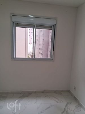 Image 4 - 881289