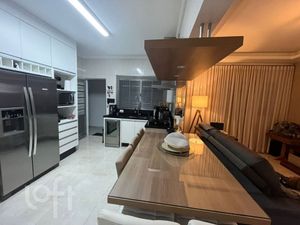 Image 3 - 881291
