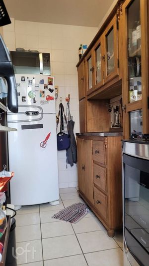 Image 9 - 881304