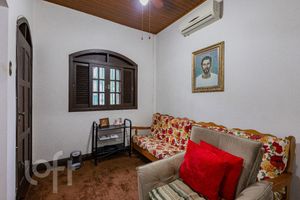 Image 1 - 881337