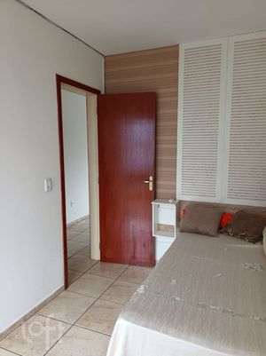 Image 12 - 881343