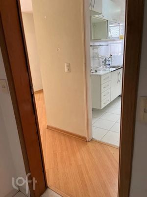 Image 7 - 881344