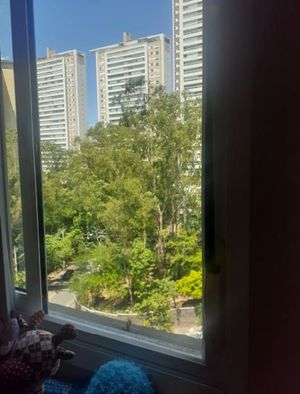 Image 8 - 881359