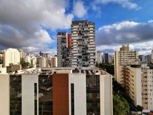 Image 0 - 881363