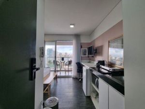 Image 4 - 881367