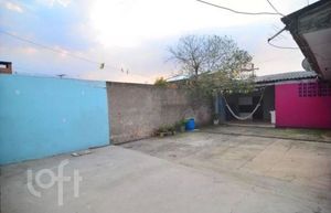 Image 4 - 881369