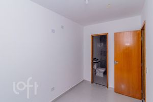 Image 31 - 881382